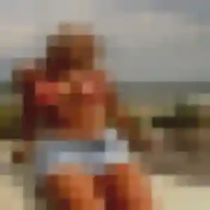 Ariane, 32 ans, connectée à Telgruc-sur-Mer pour un plan cul