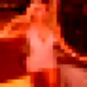 Zineb (27 ans) à Terres de Bord cherche une rencontre ce soir