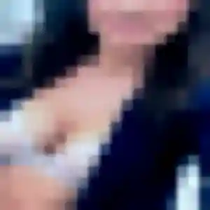 Photo de Chiara à Théoule-sur-Mer (23 ans) - plan cul discret