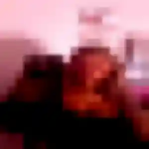 Photo de Madeleine à Thierville-sur-Meuse (38 ans) - plan cul gratuit
