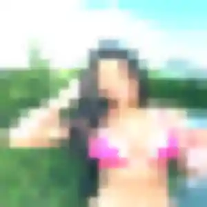 Maya (26 ans) à Thil cherche une rencontre ce soir