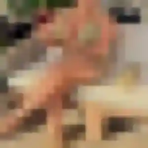 Ulrike, femme de 36 ans veut plan cul à Thil
