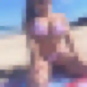 Dounia, femme de 34 ans cherche plan cul à Thiverny