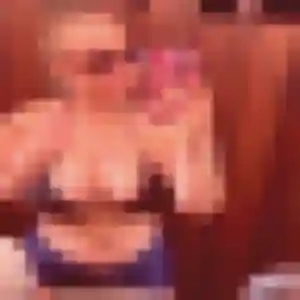 Photo de Chiara à Thury-Harcourt-le-Hom (26 ans) - plan cul gratuit