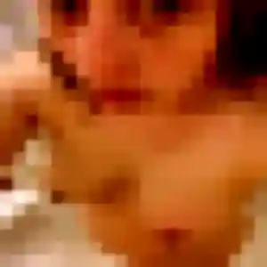 Photo de Monique à Tigery (36 ans) - plan cul anonyme