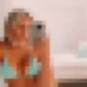 Monique, 30 ans, disponible à Tilloy-lez-Cambrai pour une rencontre coquine