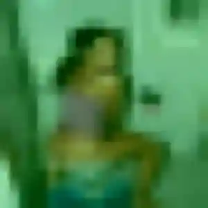 Contacte Leonore, 23 ans à Tonnay-Charente en t'inscrivant