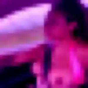 Découvre Capucine, 36 ans à Tourville-sur-Odon en privé