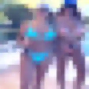 Charmante Nora, 35 ans à Tracy-sur-Loire - voir sa photo