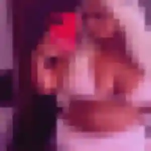 Photo de Alix à Trans-en-Provence (28 ans) - plan cul gratuit