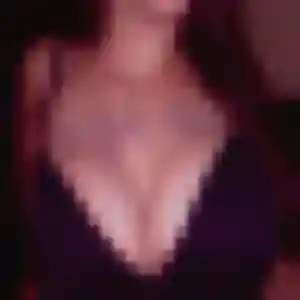 Ingrid, femme de 41 ans propose plan cul à Trédion