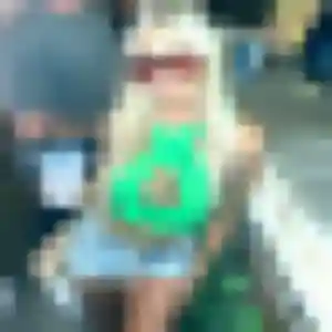 Photo de Helene à Trémuson (28 ans) - plan cul sans inscription