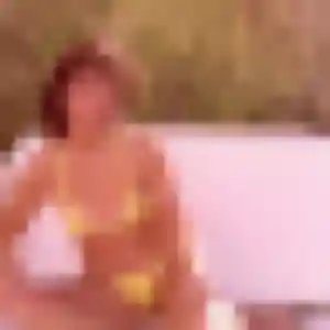 Contacte Barbara, 22 ans à Truyes gratuitement