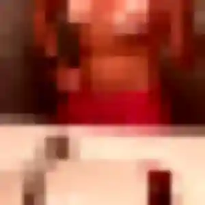 Elvire, 32 ans, disponible à Turenne pour une rencontre coquine