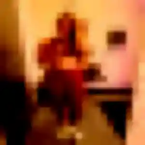Lou-Anne, 27 ans, en ligne à Uchizy pour un plan cul