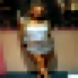 Contacte Roxane, 25 ans à Urzy en privé