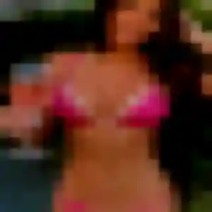 Gladys, 22 ans, en ligne à Uxegney pour un plan cul