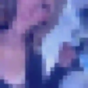 Charmante Christelle, 34 ans à Vacognes-Neuilly - voir sa photo