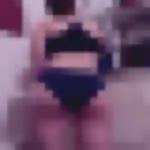 Mia, 27 ans, veut un plan cul à Vacqueyras
