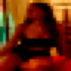 plan cul à Vailly-sur-Aisne : profil de Regine, 32 ans - sans engagement