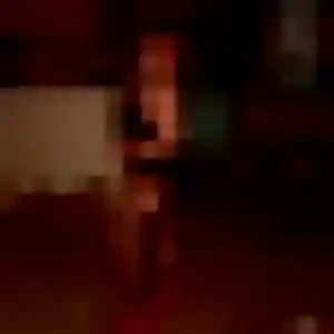Isaure, femme de 34 ans propose plan cul à Vailly