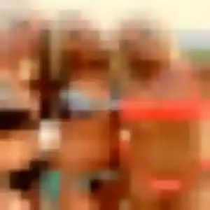 Anne-Laure, 32 ans, en ligne à Val-Couesnon pour un plan cul