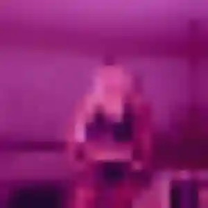 Colombine, 40 ans, en ligne à Val d'Arry pour un plan cul