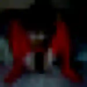 Rejoins Celine, 25 ans à Valensole en privé