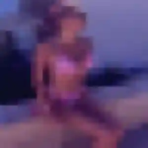 Ninon, 31 ans, dispo pour plan cul à Valloire