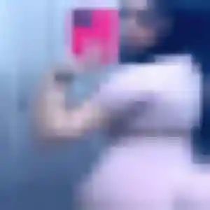 Photo de Chloe à Vallon-sur-Gée (24 ans) - plan cul anonyme