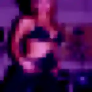 Laura, fille de 30 ans cherche plan cul à Vallon-sur-Gée