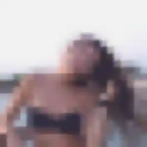 Patricia, 25 ans, connectée à Vaucelles pour une rencontre coquine