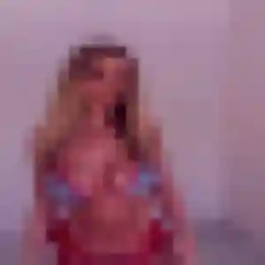Anne-Charlotte de Vaux-sur-Mer, 30 ans - plan cul sans prise de tête