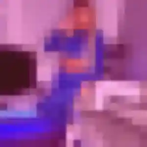 Contacte Aurore, 38 ans à Veaugues en privé