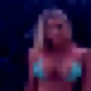 Rejoins Agathe, 24 ans à Vendat gratuitement
