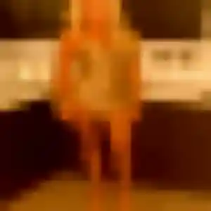 Nina (33 ans) à Vendrest propose un plan cul ce soir