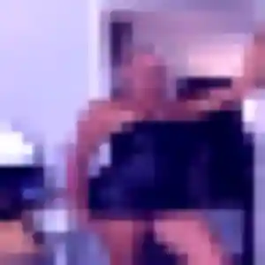 Photo de Charlotte à Vernantes (25 ans) - plan cul discret