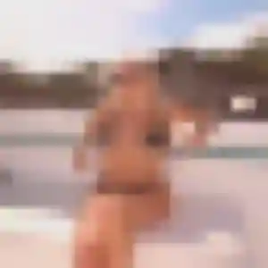 Noemie, 36 ans, disponible à Verneix pour un plan cul