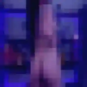 Photo privée de Malika, 25 ans à Véron - rencontre sans lendemain