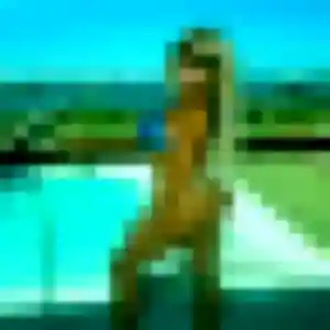Eliane, 35 ans, connectée à Verson pour une rencontre coquine