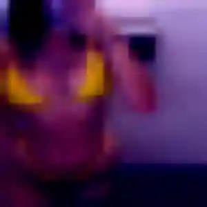 Colombe (31 ans) à Vézelin-sur-Loire propose une rencontre ce soir