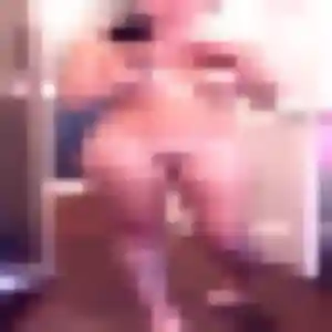 Martine, 22 ans, disponible à Vif pour un plan cul