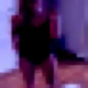 Flavia, femme de 31 ans propose plan cul à Villebret