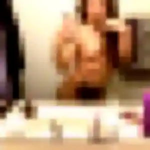 Francine, fille de 32 ans cherche plan cul à Villedieu-sur-Indre