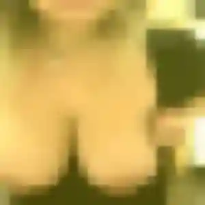 Hortense, 34 ans, en ligne à Villelongue-de-la-Salanque pour une rencontre coquine