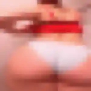 Ivana, 22 ans, connectée à Villeneuve-en-Retz pour une rencontre coquine