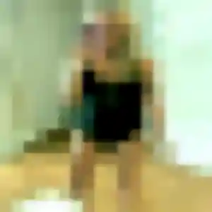 Photo de Clemence à Villeneuve-la-Guyard (28 ans) - plan cul anonyme