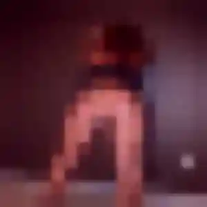 Belle Deborah, 26 ans à Villeneuve-sous-Dammartin - la contacter