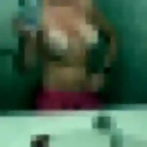 Profil de Elvire à Villers-Bretonneux (42 ans) - plan cul anonyme