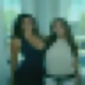 Bernadette, 30 ans, connectée à Villevieille pour une rencontre coquine